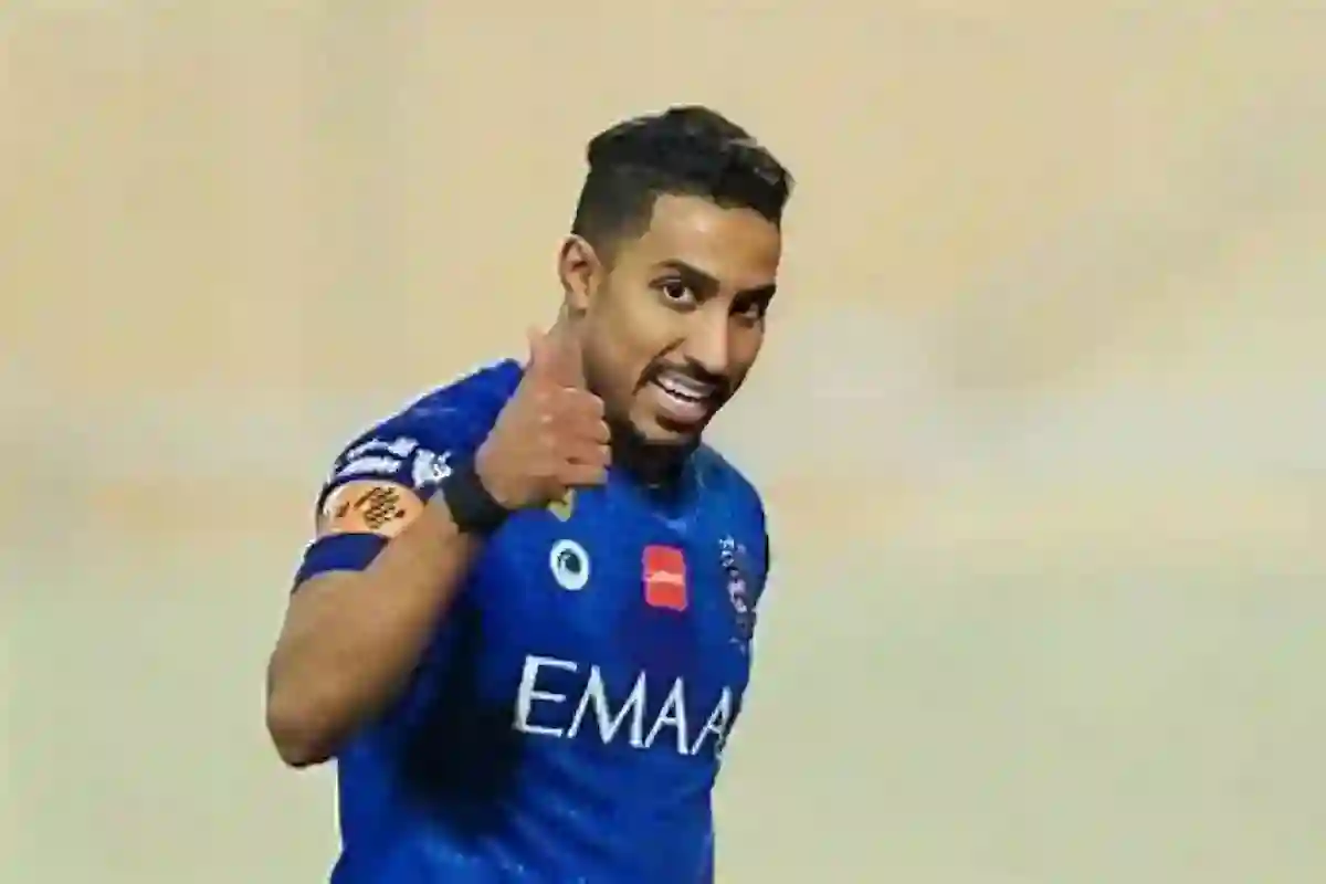 إشادة ذهبية في حق الدوسري من نجم الاتحاد