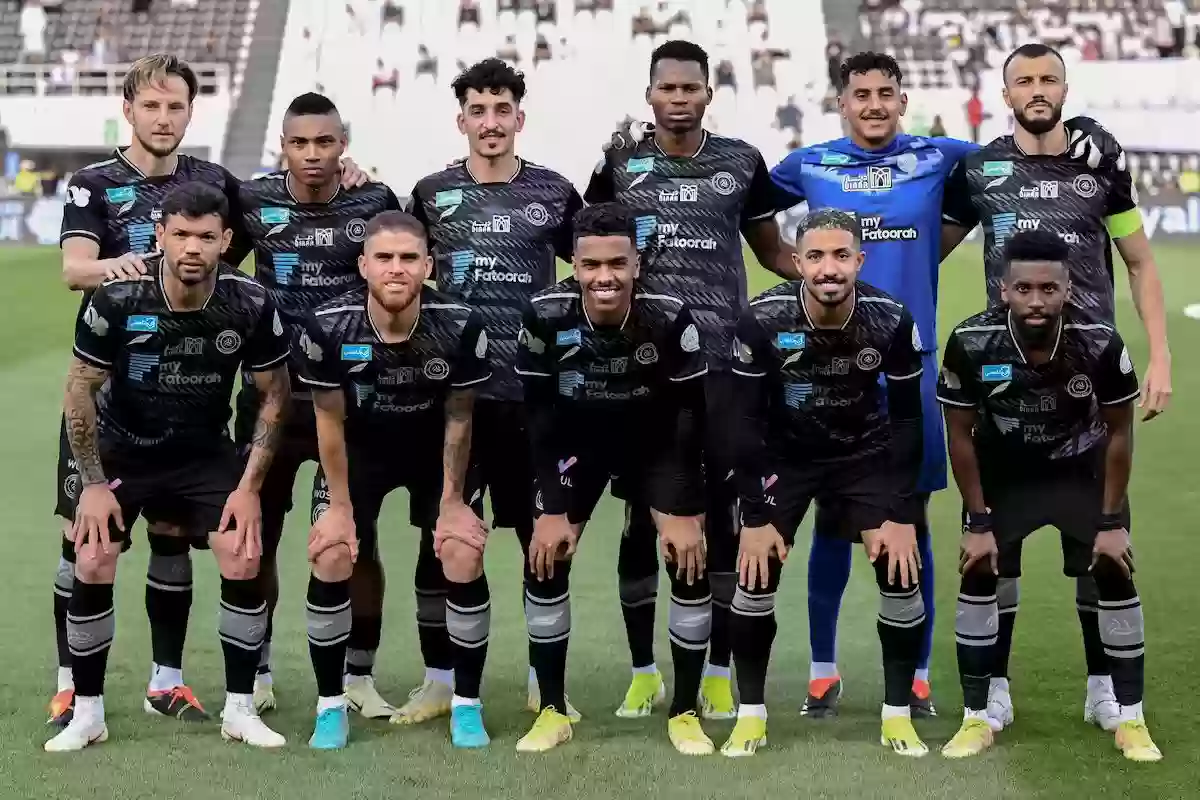 الشباب السعودي يتحرك ويلاحق بطل العالم