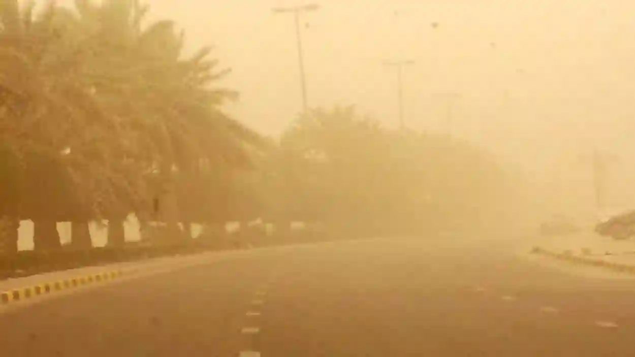 العقيل يكشف تفاصيل الأتربة المثارة على الطرق السريعة في السعودية