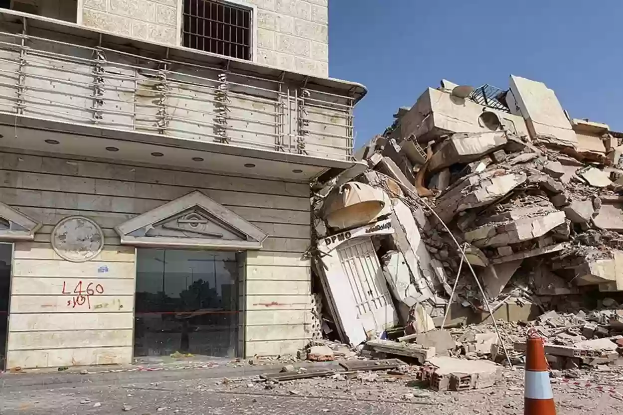 بدء مرحلة جديدة من هدد جدة سيتم إخلاء 12 حي بها