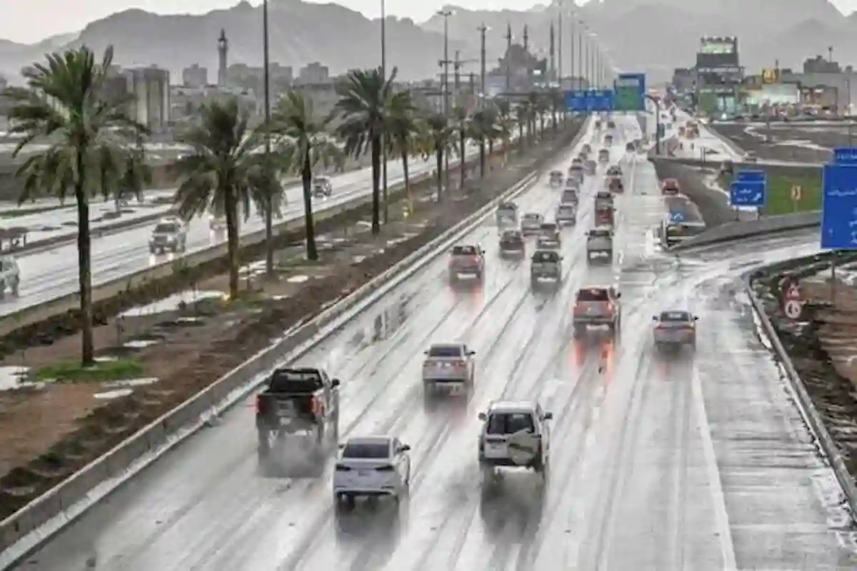 أمطار وسيول بهذه المدن 