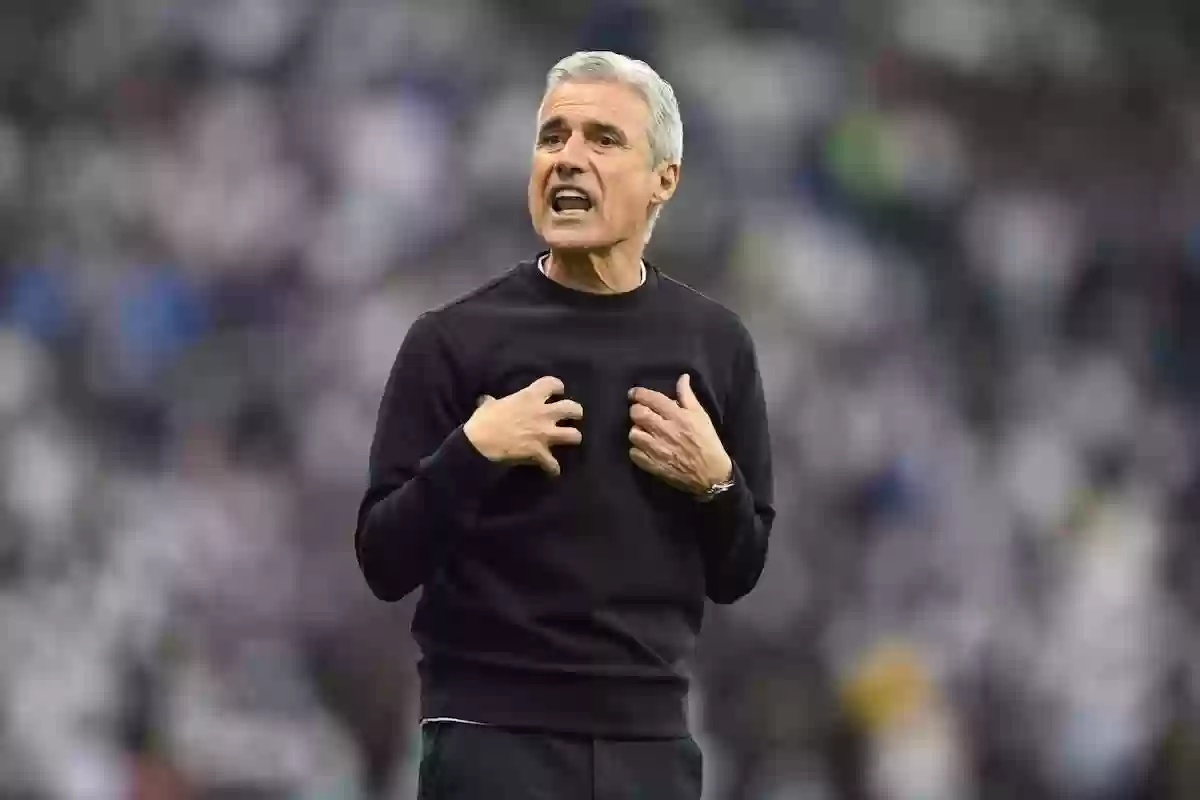 النصر السعودي يجب أن يتخلص من مدربه كاسترو في أسرع وقت