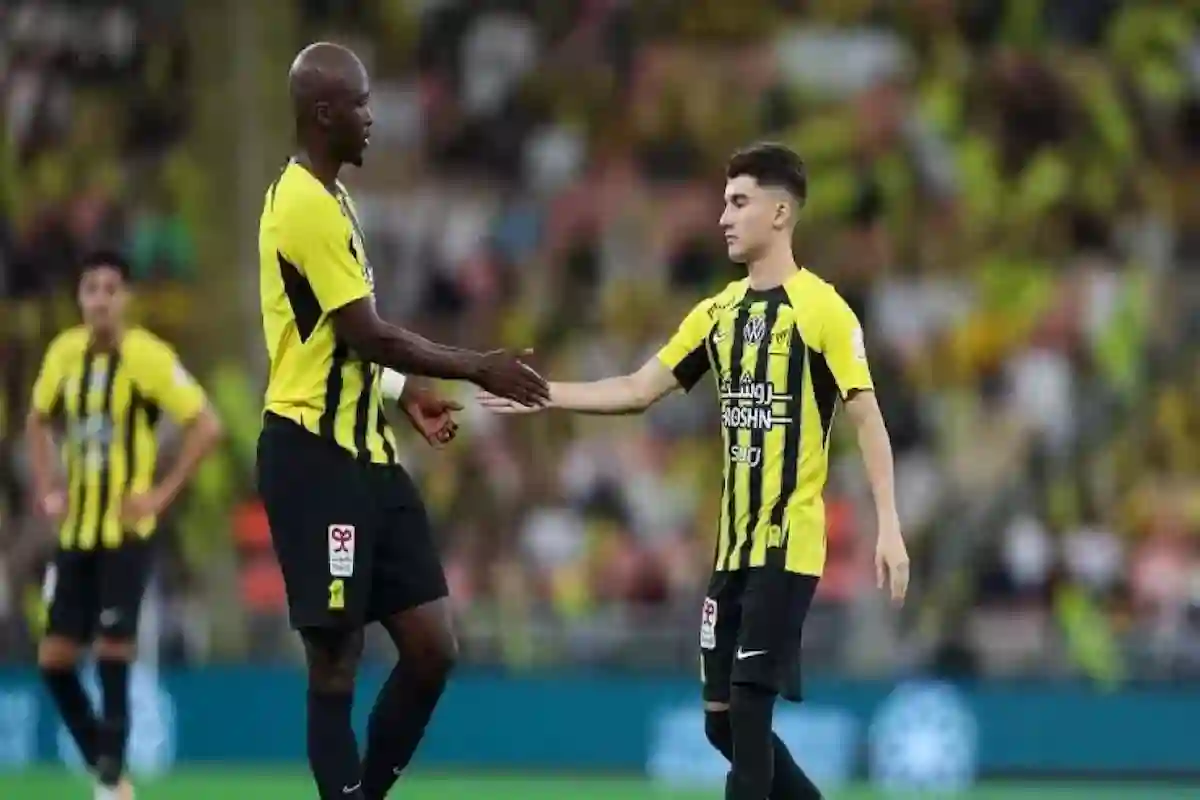 ميندي يشعل النيران بشأن أداء التحكيم في ديربي الاتحاد