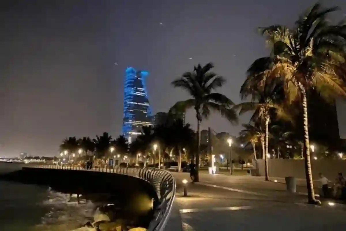 إغلاق طريق الكورنيش