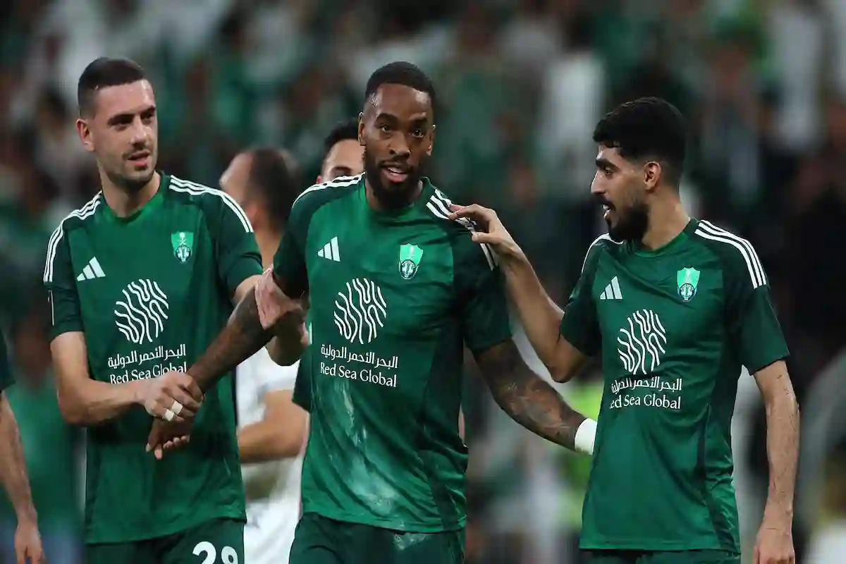  الأهلي يخوض مباراة من العيار الثقيل مع الرائد بدوري روشن السعودي
