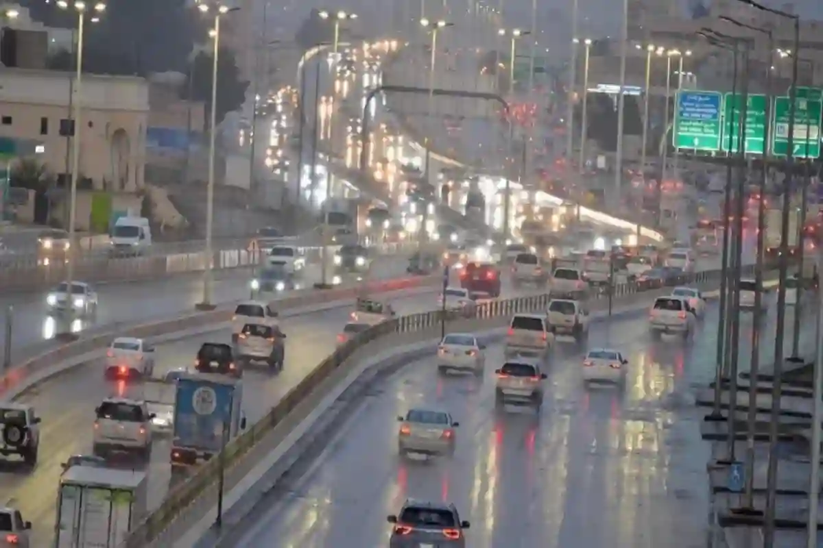 ارتفاع رطوبة بحر العرب يبشر بانطلاق موسم الأمطار الصيفية