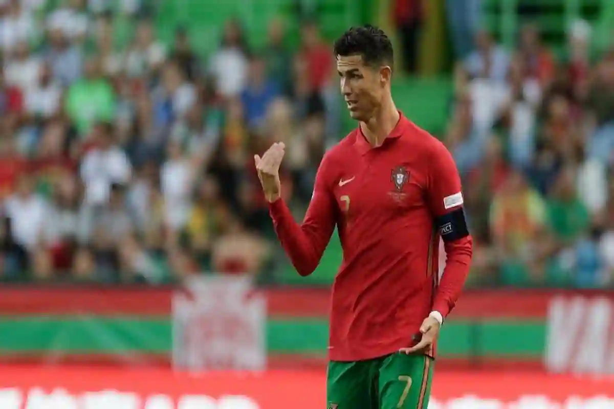 رد فعل معلق أجنبي بعد هدف
