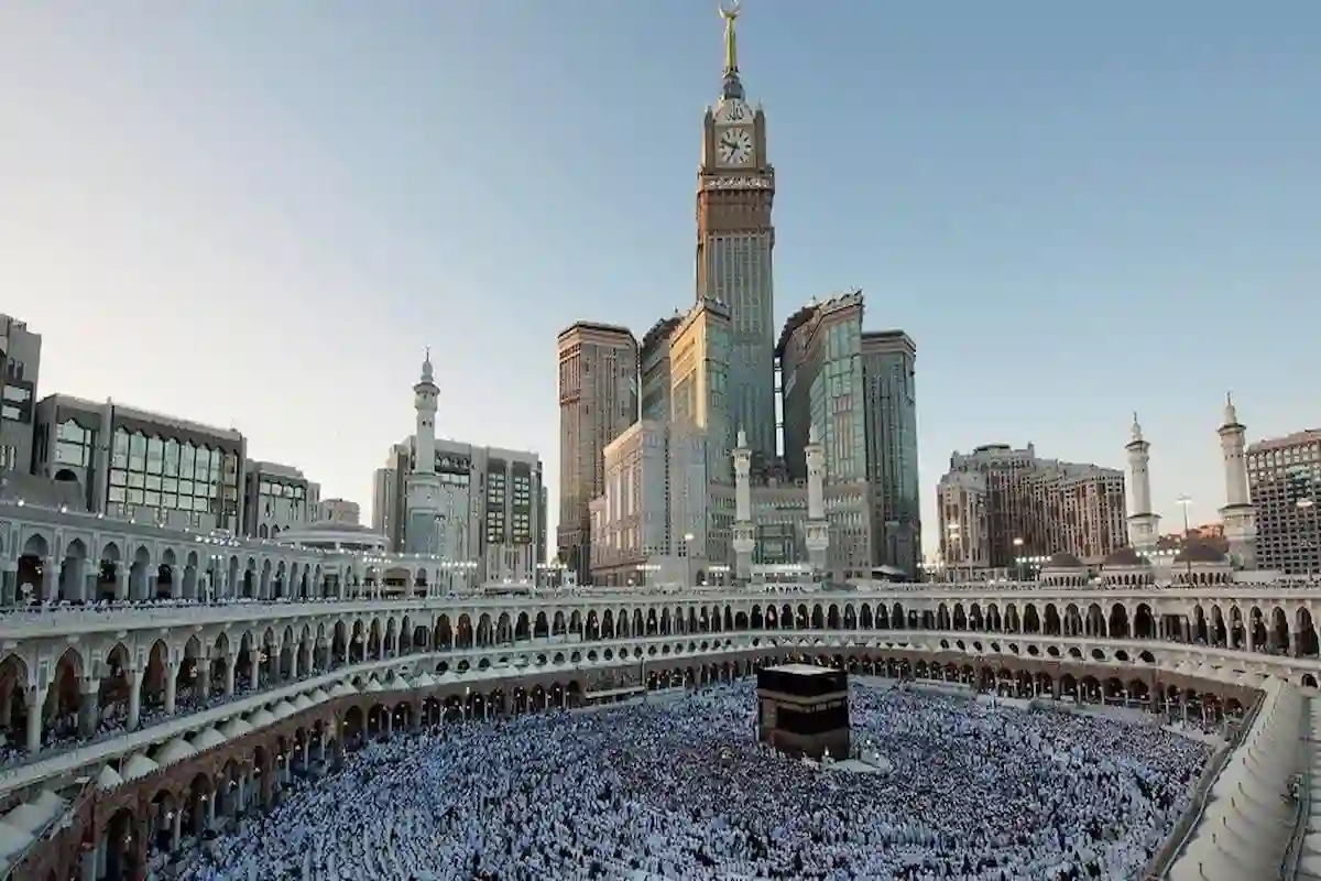  السياحة السعودية تمنع مرافق الضيافة في مكة من التسكين بلا تصريح حج