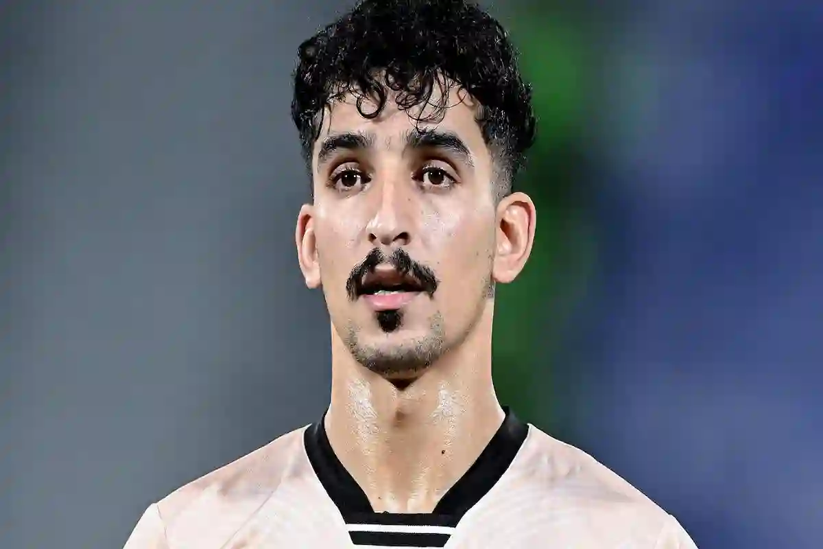 مفاوضات الشباب السعودي مع مدافعه
