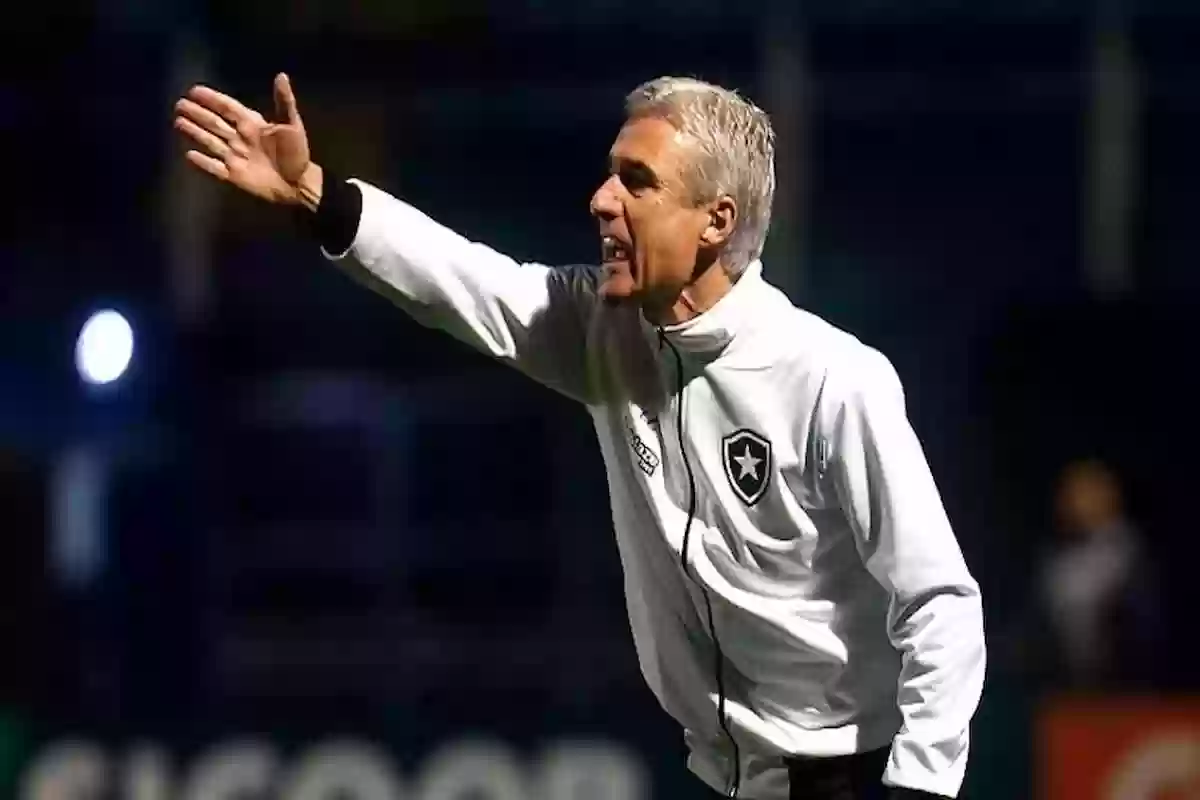 وكيل كاسترو يثير غضب جماهير النصر السعودي بعد خسارة السوبر