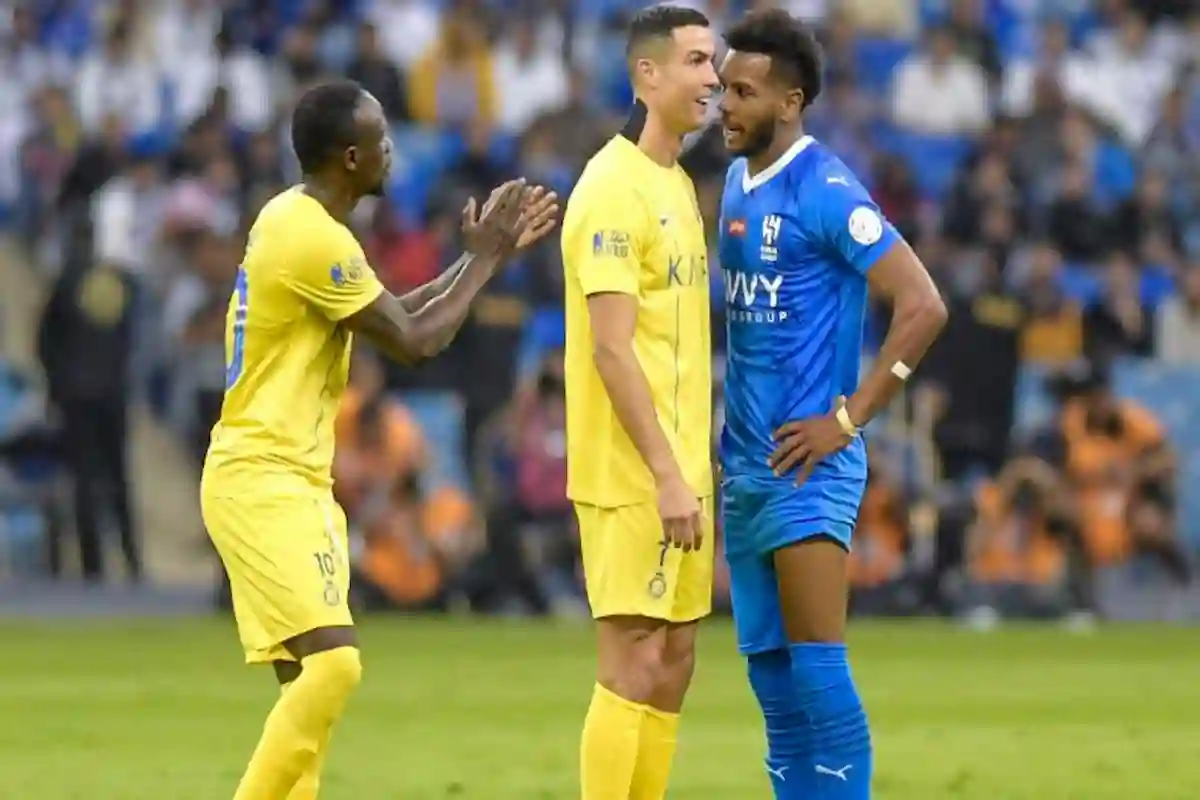 الدبيخي ينشر مقطع من مباراة الهلال والنصر تحت 18 سنة ويعلق متسائلًا
