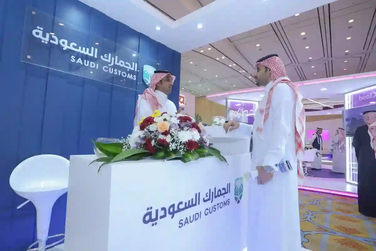 خبير يكشف متى يتأثر اقتصاد منطقة الخليج بأزمة الرسوم الجمركية