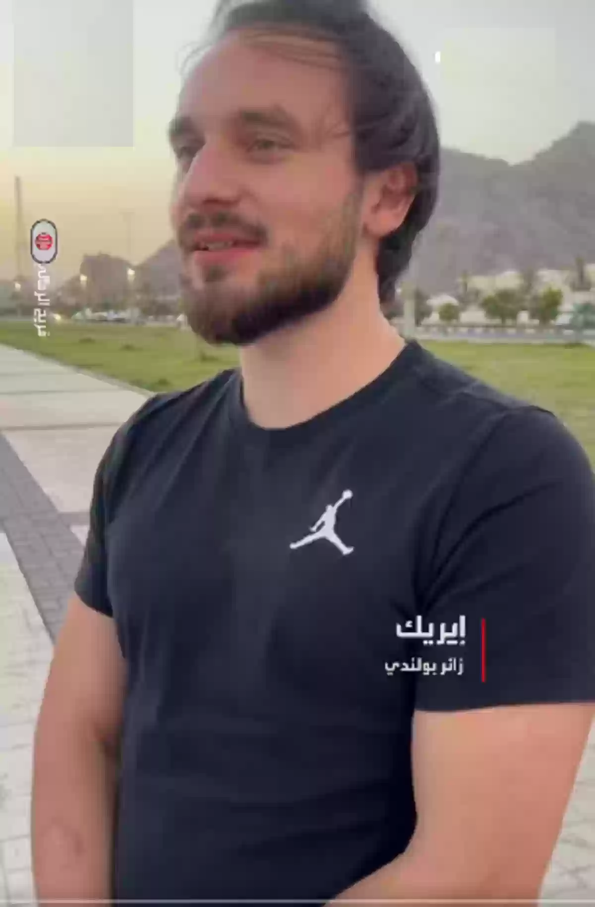 سائح بولندي بالسعودية يعبر عن كرم أهالي هذه المنطقة