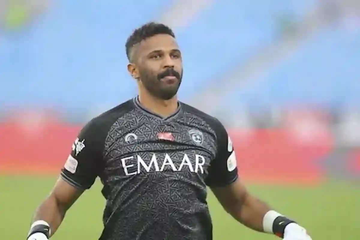 تقارير صحفية تقرب الحارس محمد العويس من الرحيل عن الهلال