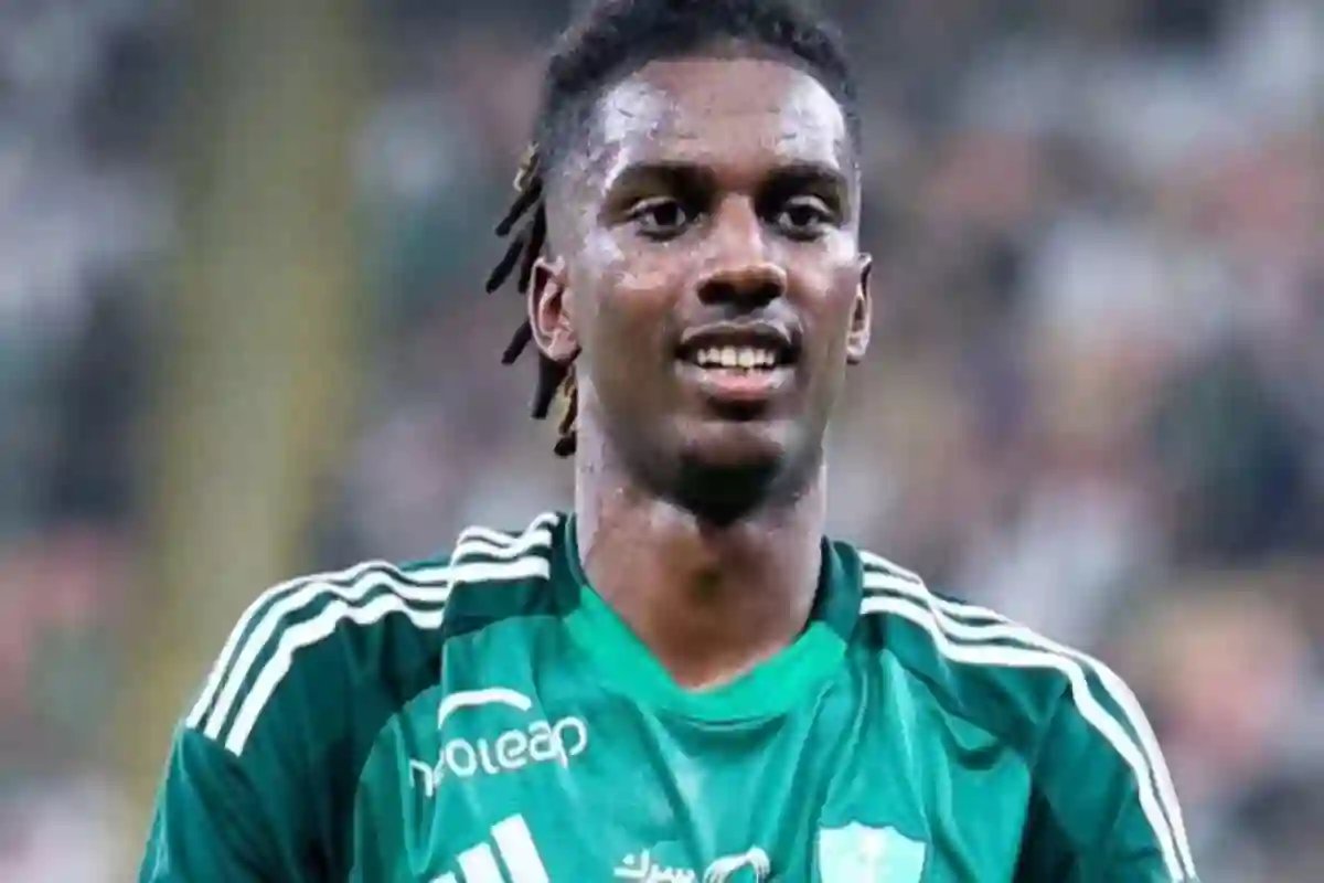 قبل نهاية كأس العالم للأندية.. الهلال يتحرك لضم دارسي وتعزيز خط الوسط 