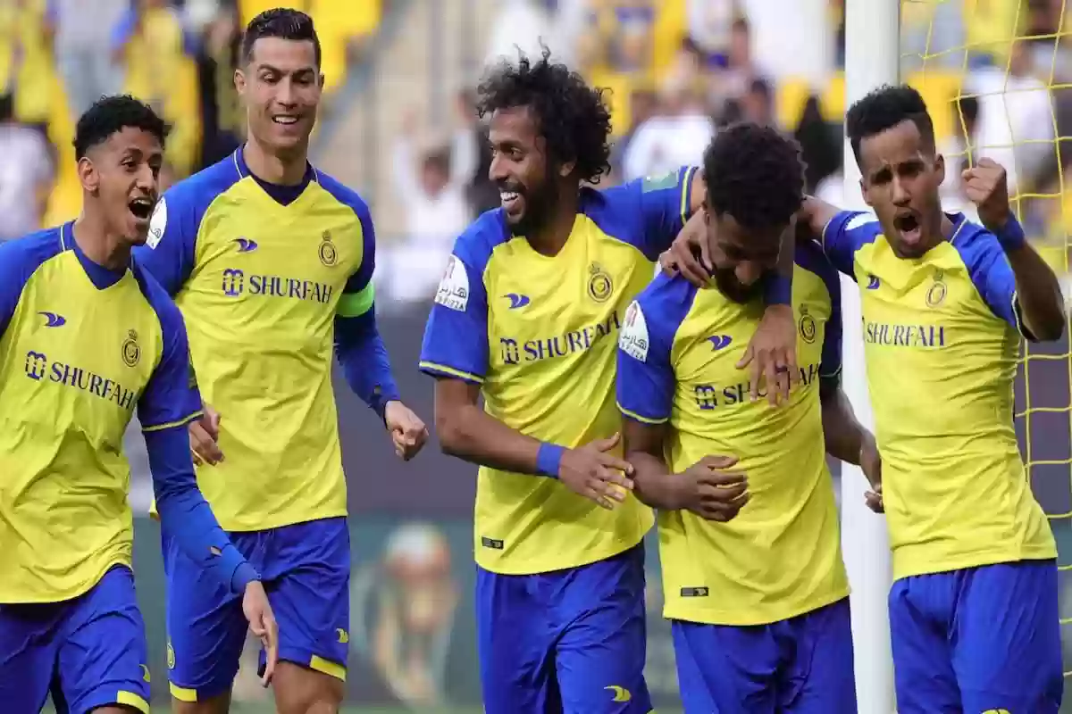 فريق النصر السعودي يواصل تمارينه الجماعية