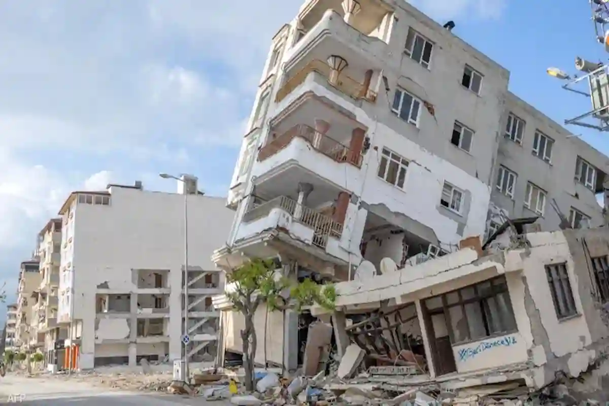 3 زلزال تضرب مدينة إسطنبول اليوم الأربعاء.. بقوة تصل إلى 6.2 درجة