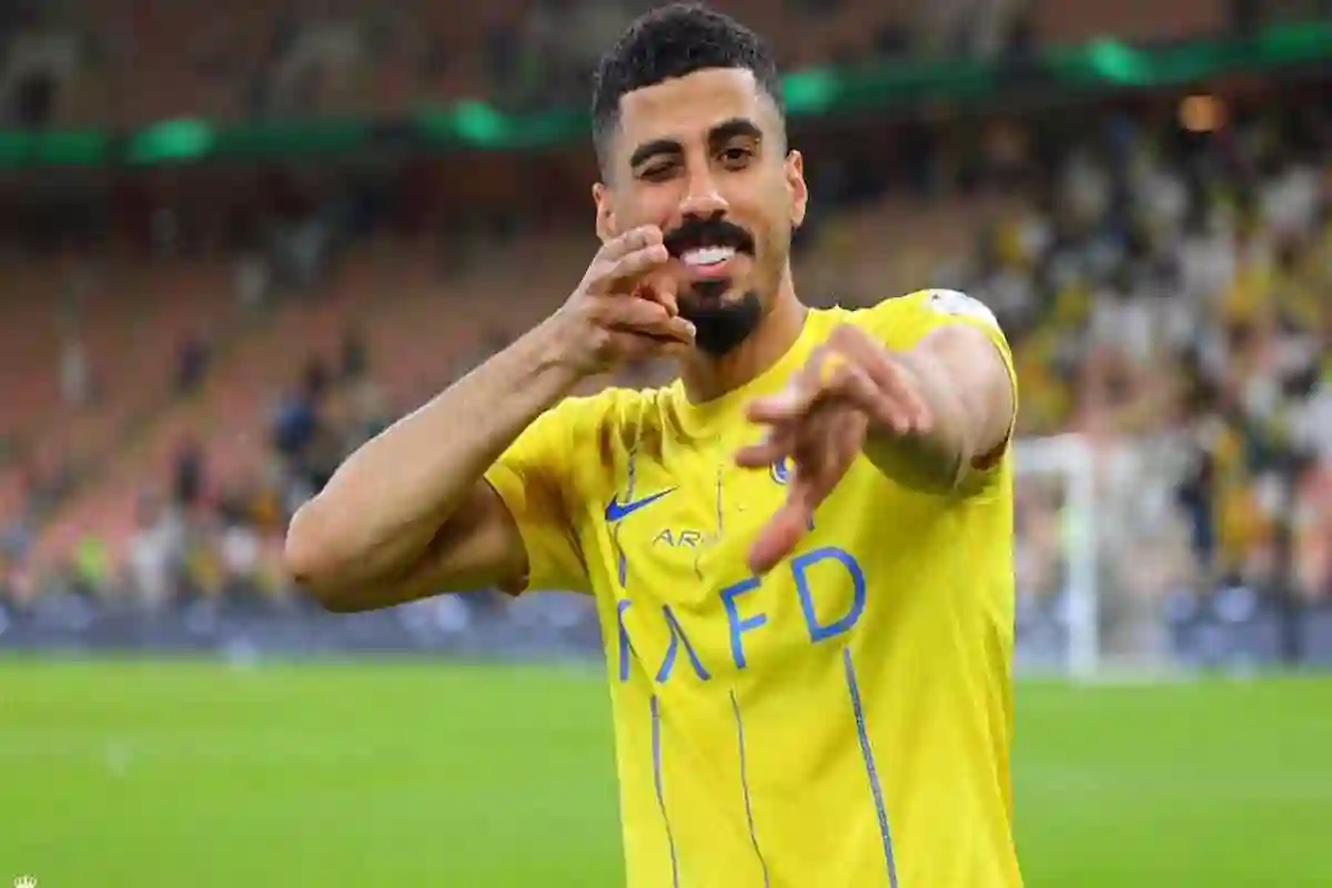 أباعود يكشف موقف إدارة النصر من شرط لاجامي للتجديد