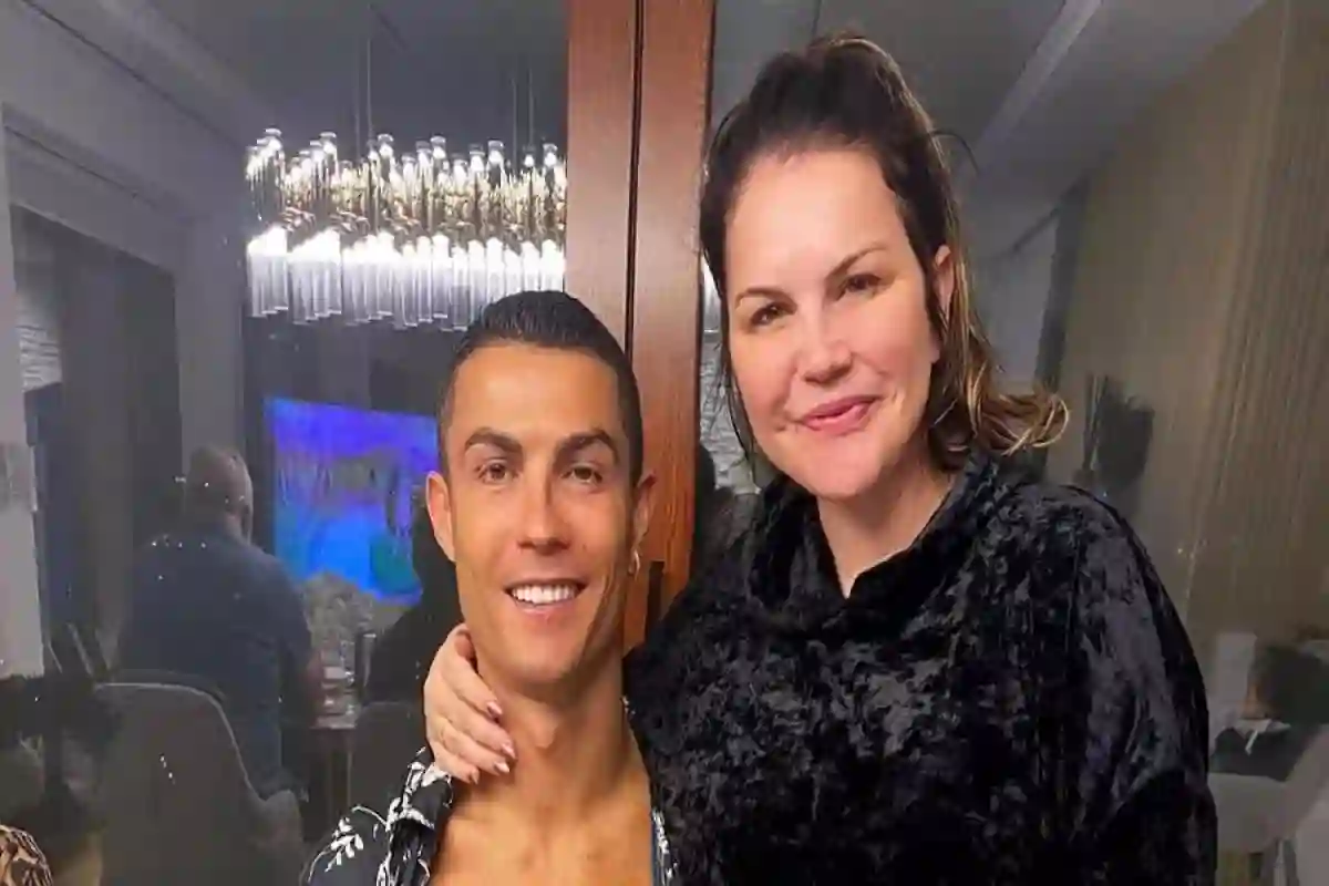 شقيقة رونالدو تردّ اعتباره بكلمات صادمة