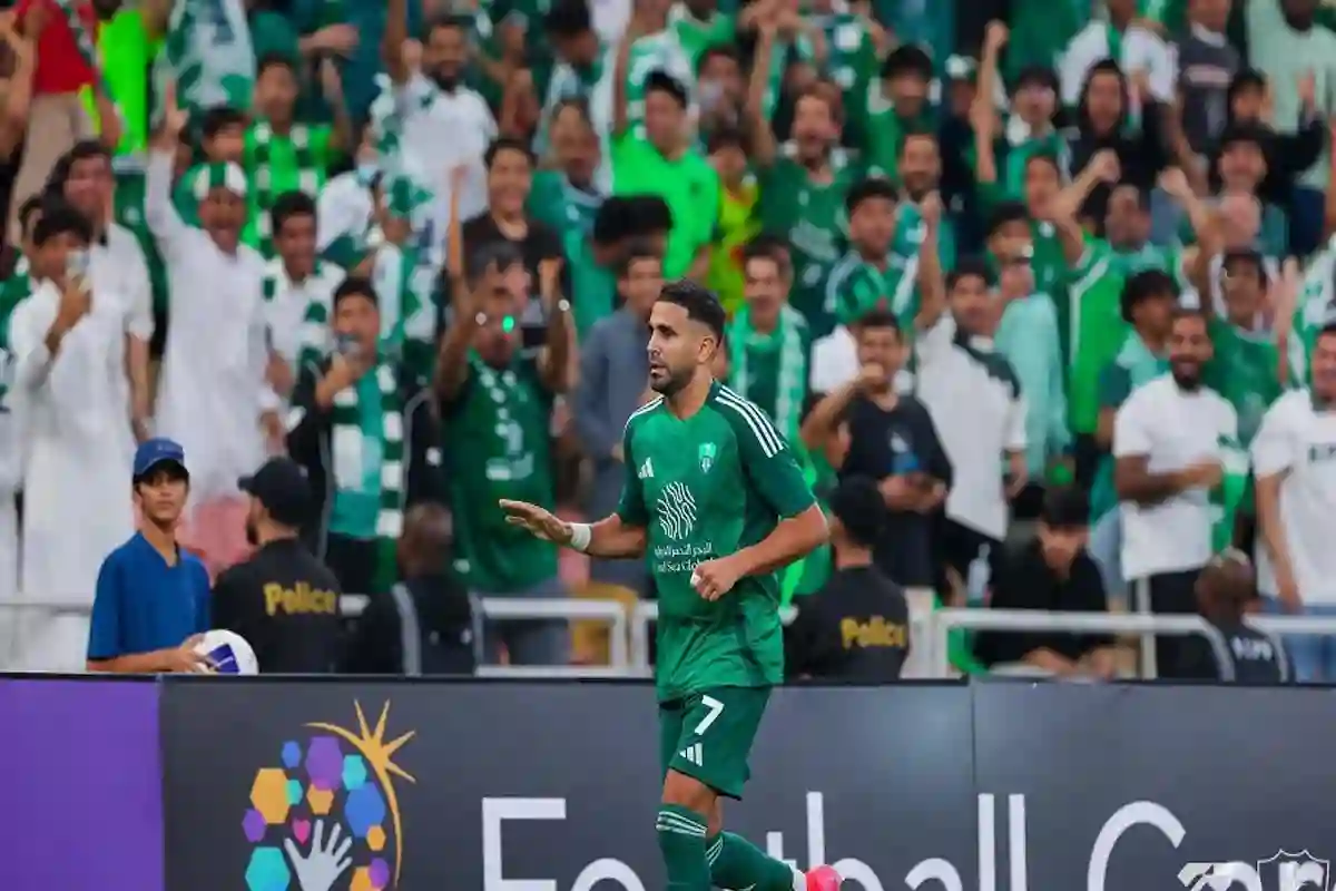 جستنيه يطرح توقعًا ناريًا حول الفائز بين الأهلي والهلال في الآسيوية