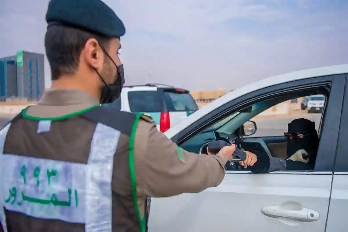 المرور يعلن عقوبات مالية صارمة على القيادة عكس اتجاه السير.. احذر