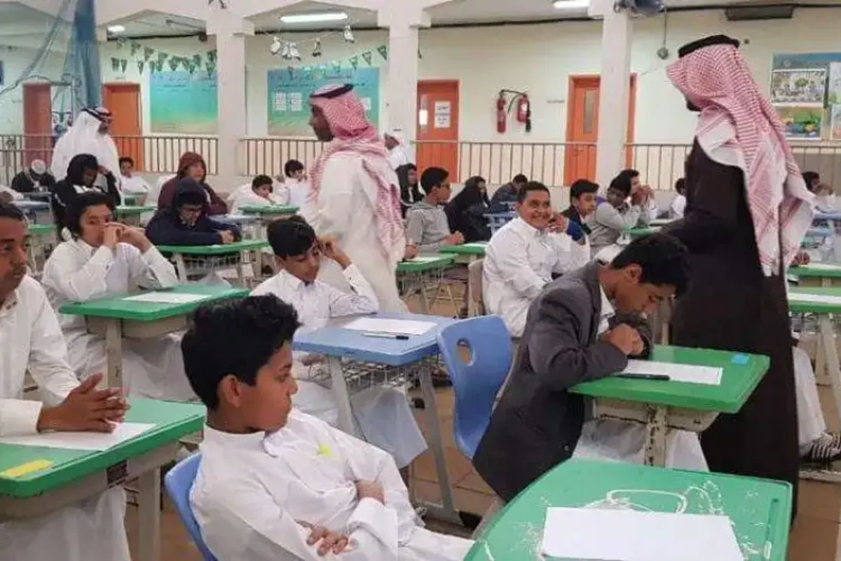 تعليم خميس مشيط
