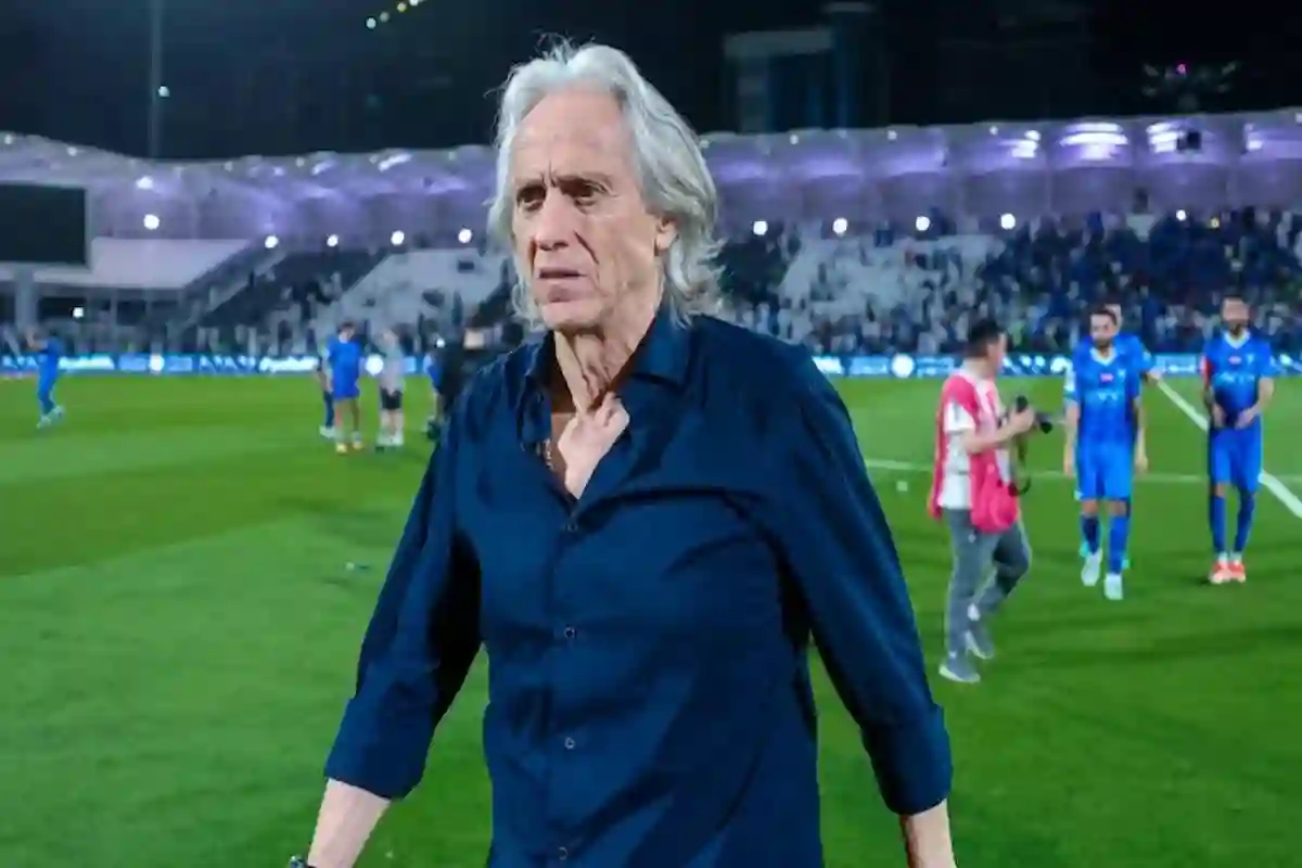  آل الشيخ يفجر صدمة عن سبب رغبة رحيل خيسوس عن الهلال