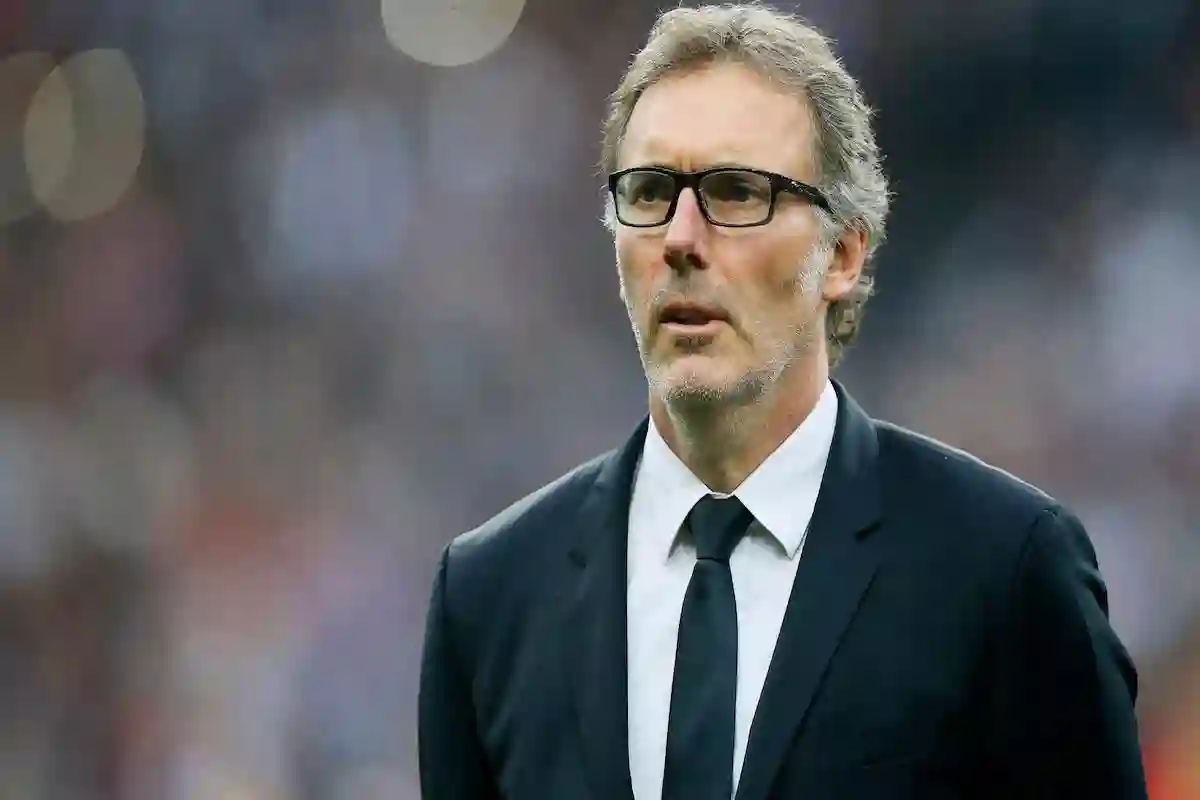  القائد الفرنسي أفضل لاعب والمدرب أفضل مدرب في موسم روشن